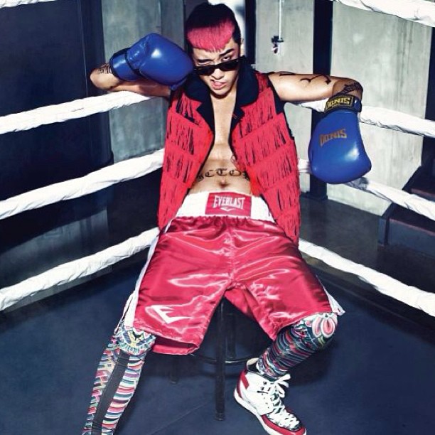 11 Gaya rambut Seungri Bigbang, berani main warna