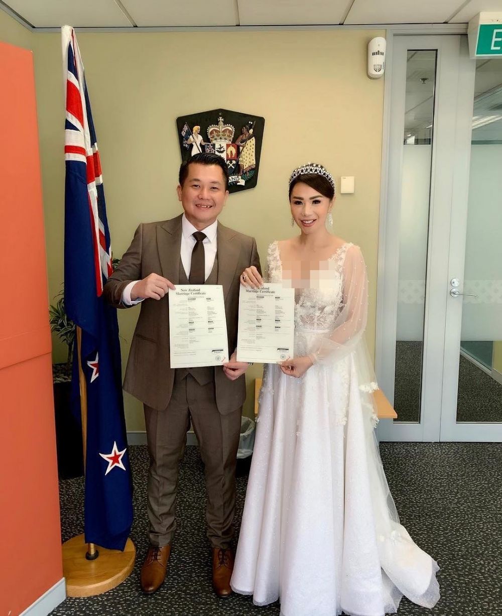 5 Fakta pernikahan Femmy Permatasari & suami di Selandia Baru