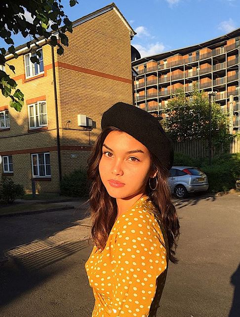 10 Pesona Caitlin Lewis yang dikabarkan dekat Jefri Nichol