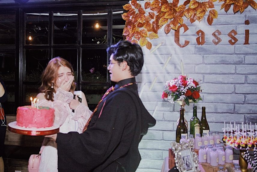 Genap 18 tahun, 11 momen ultah Cassandra Lee bertema Harry Potter