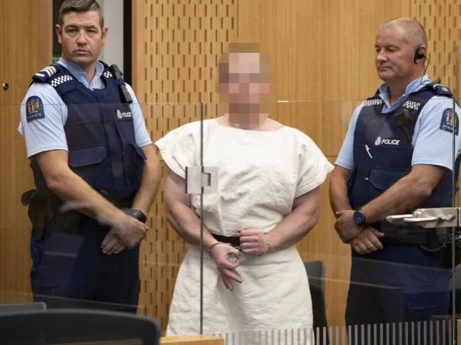 Penampakan pelaku teror masjid di Selandia Baru saat di pengadilan