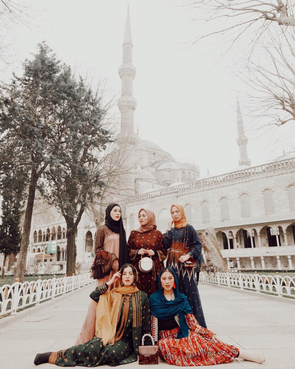 10 Gaya liburan Tasya Farasya di Turki, bak Barbie Arab