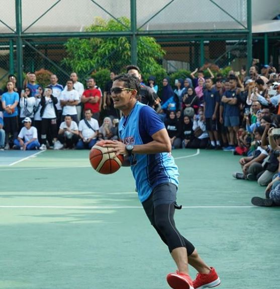 7 Potret aktivitas Sandiaga Uno jelang debat cawapres