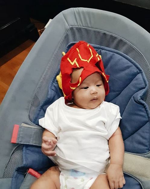 Baru usia 2 bulan, ini 9 potret lucu anak kedua Revalina S Temat