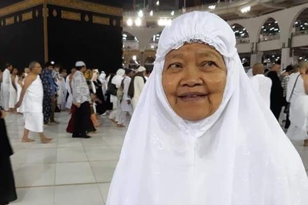 6 Potret kenangan almarhumah Rohana, ibunda Ustaz Abdul Somad