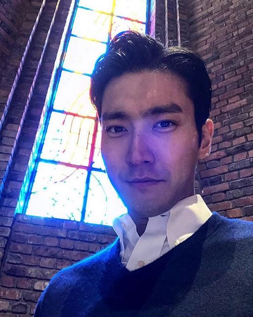 5 Idol K-Pop ini dinilai religius, ada yang tinggal di kapel