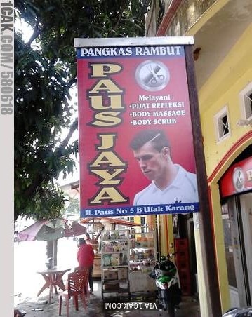 12 Papan tempat usaha ini bukti orang Indonesia multitalenta