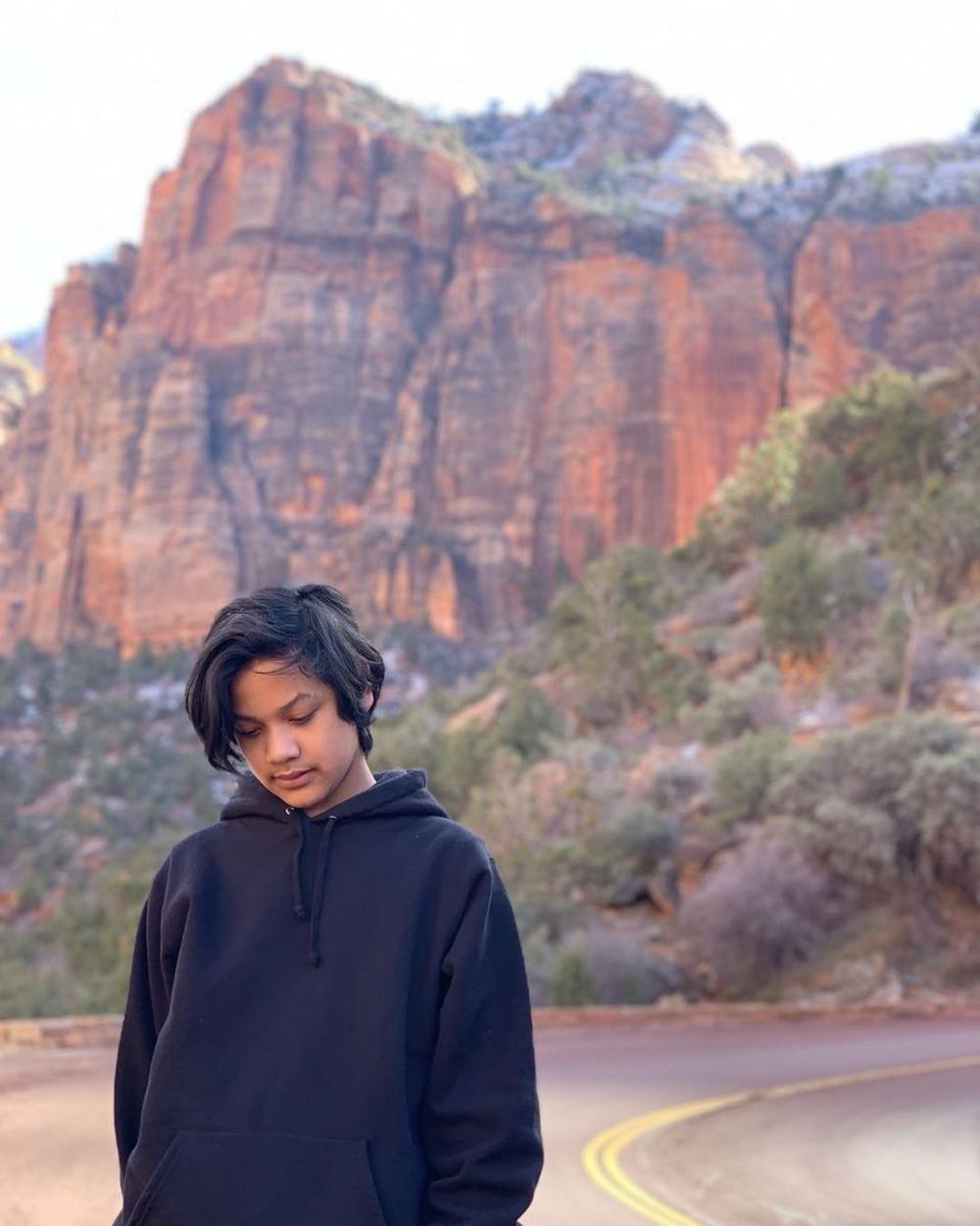 12 Potret ganteng Nino Kuya anak bungsu Uya Kuya, kece maksimal