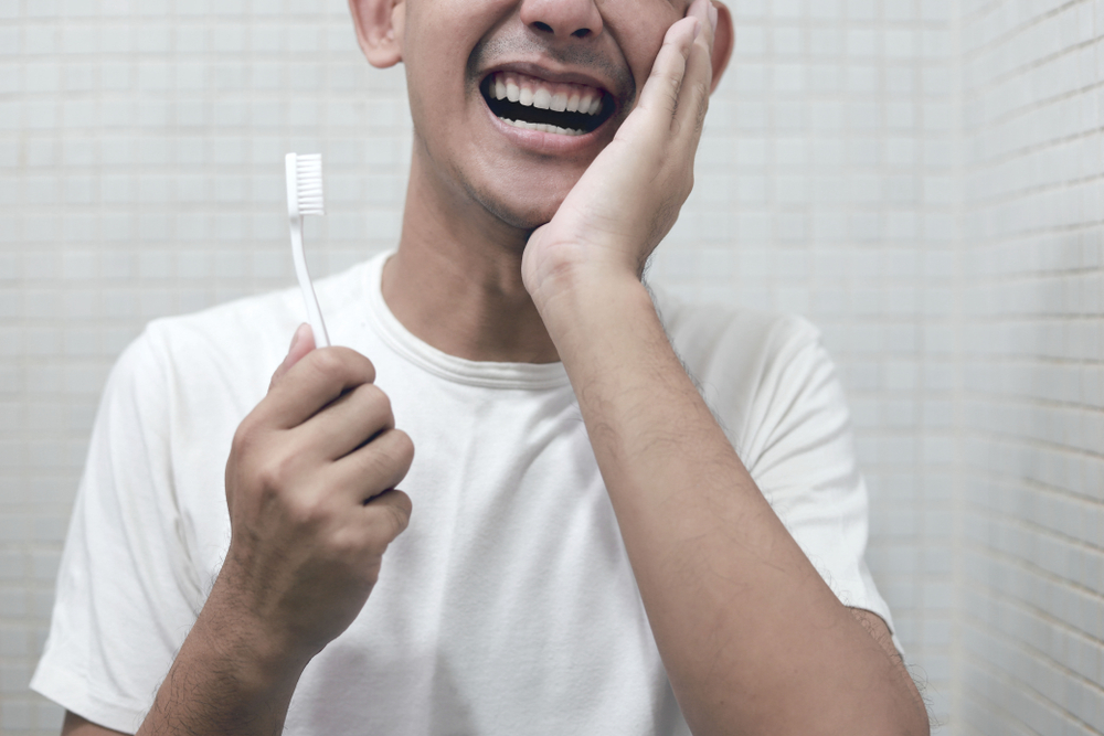 7 Kesalahan menggosok gigi ini sepele tapi fatal, bikin ngilu