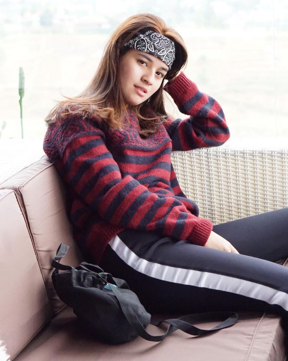 11 Potret Sabrina kakak Susan Sameh, kerap hangout sama Verrell