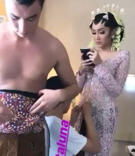 7 Potret Lucinta Luna kenakan busana pengantin adat Jawa