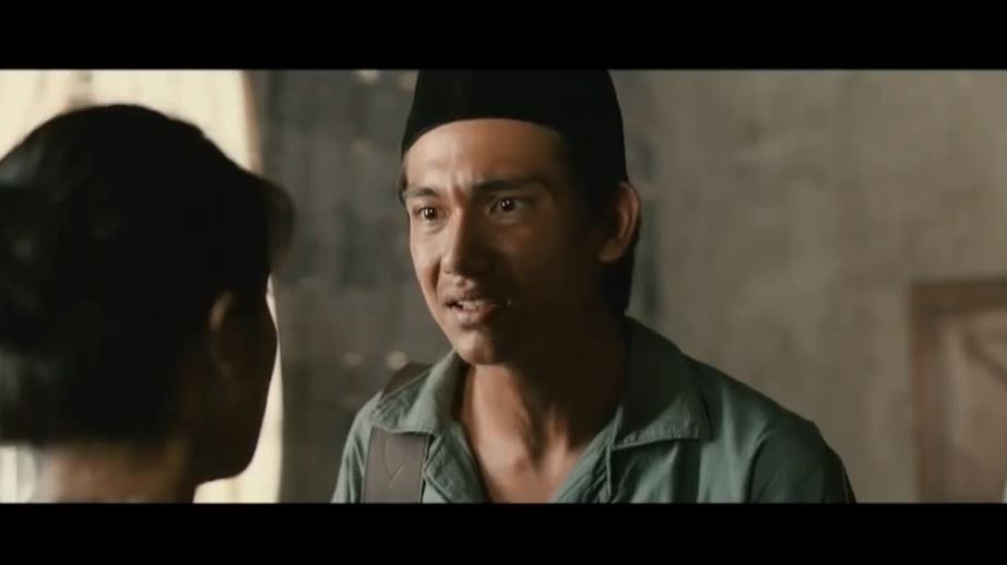 Akting Adipati Dolken di 8 film, pernah jadi gelandangan hingga Kasino