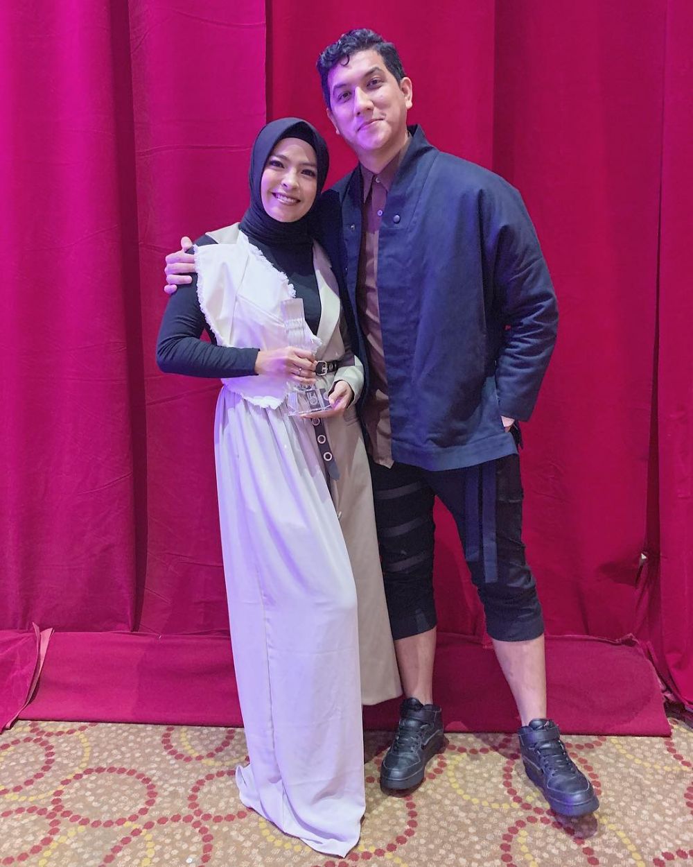 4 Seleb ini rilis lagu untuk pasangan usai menikah, terbaru Syahrini