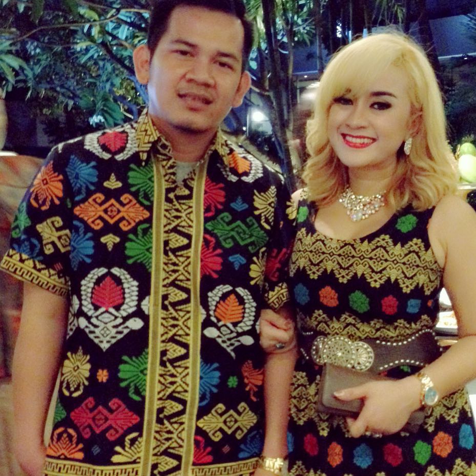 10 Gaya cetar Lia Ladista, pedangdut yang berseteru dengan Syahrini