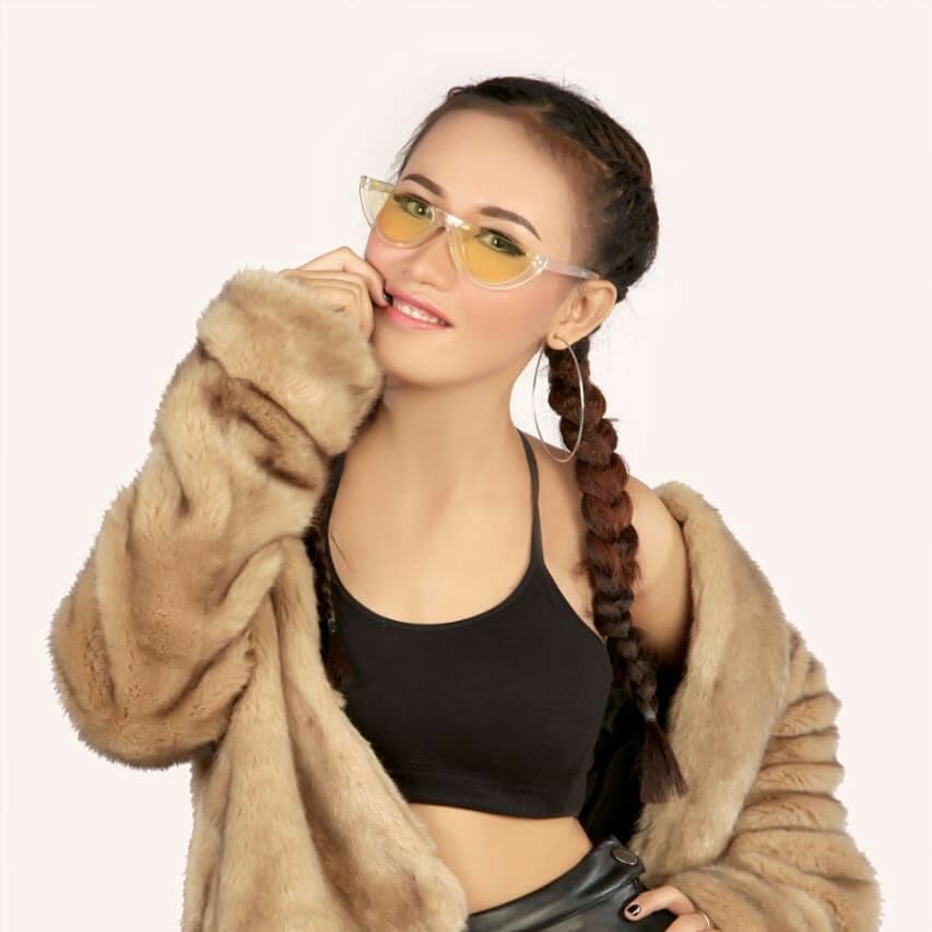 10 Potret Lala Sawer, pedangdut yang disebut mirip Ayu Ting Ting