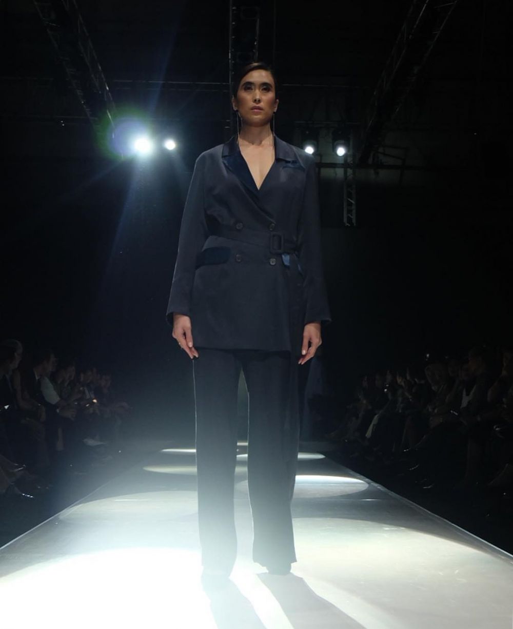 Kreatif, desainer ini angkat budaya Jawa di era kolonial Belanda