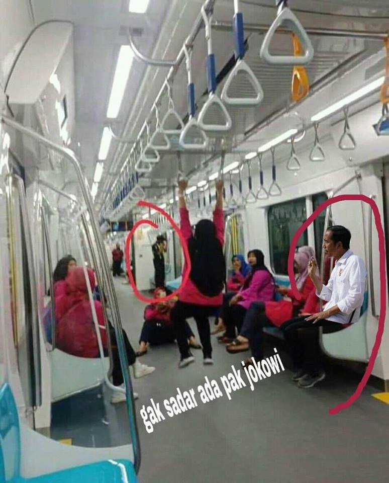 5 Meme lucu kelakuan buruk penumpang MRT Jakarta, geregetan deh!