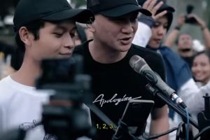 Anji sidak musisi jalanan di Malang, nyanyi bareng dan sawer Rp 1 juta