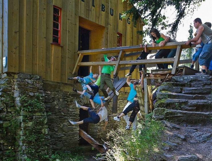 10 Momen apes barang patah ini nyeseknya terasa sampai hati