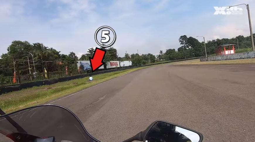 8 Penampakan di Sirkuit Sentul ini bikin kaget test rider Jepang