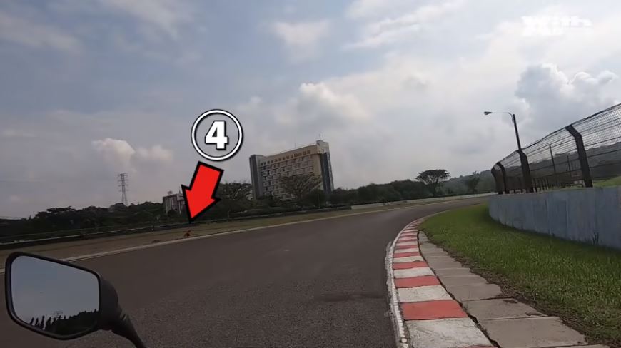 8 Penampakan di Sirkuit Sentul ini bikin kaget test rider Jepang