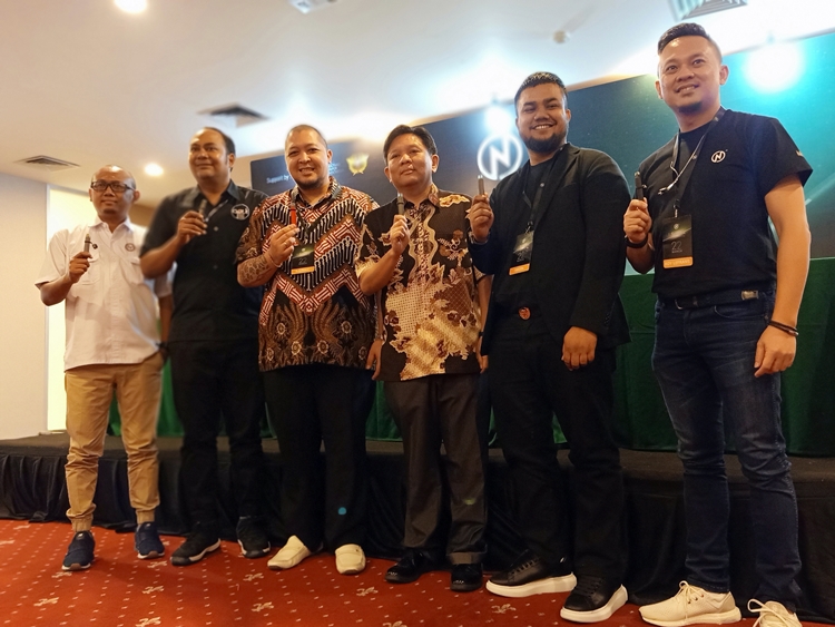 Rokok elektrik compact pertama di Indonesia yang bercukai, bebas tar
