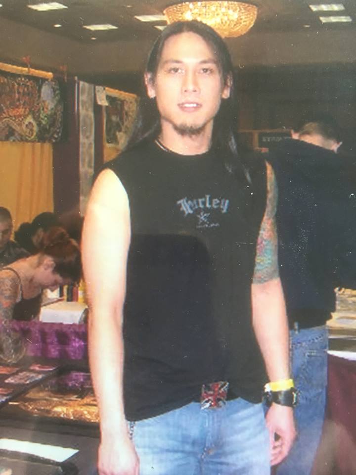 10 Potret lawas Chef Juna Rorimpandey, pernah gondrong