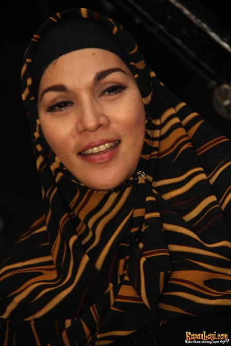 7 Penyanyi cantik 90-an yang vakum dari dunia hiburan & b