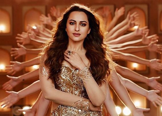 7 Seleb Bollywood cantik ini dapat penghargaan aktris terburuk