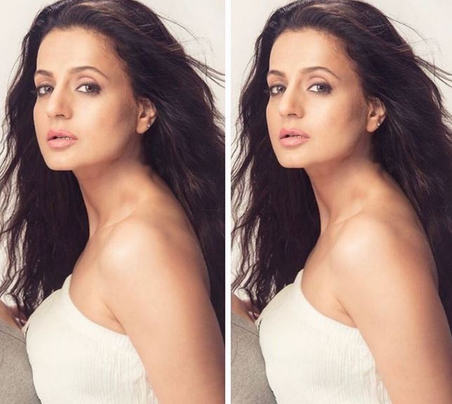 7 Seleb Bollywood cantik ini dapat penghargaan aktris terburuk