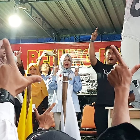 12 Gaya Nur Asia, istri Sandiaga Uno saat kampanyekan suaminya
