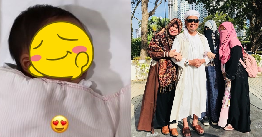 Ustaz Arifin Ilham dikaruniai anak ke-8 dari istri ke-3, ini potretnya
