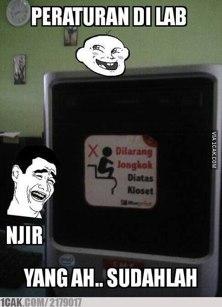 12 Peringatan nggak berfaedah di tempat umum ini kocak abis