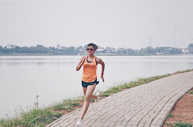 8 Resep olahraga sehat ala Nirina Zubir ini bisa kamu tiru