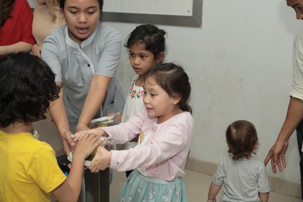 7 Momen kejutan & perayaan ulang tahun Celine Evangelista ke-27