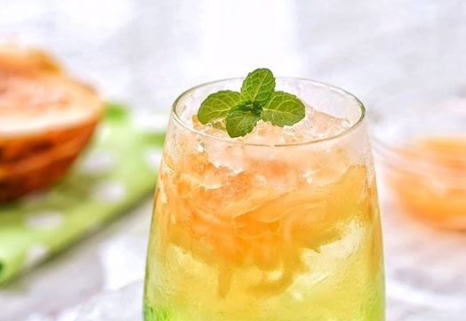 15 Es buah dari seluruh Nusantara ini bikin air liur menetes