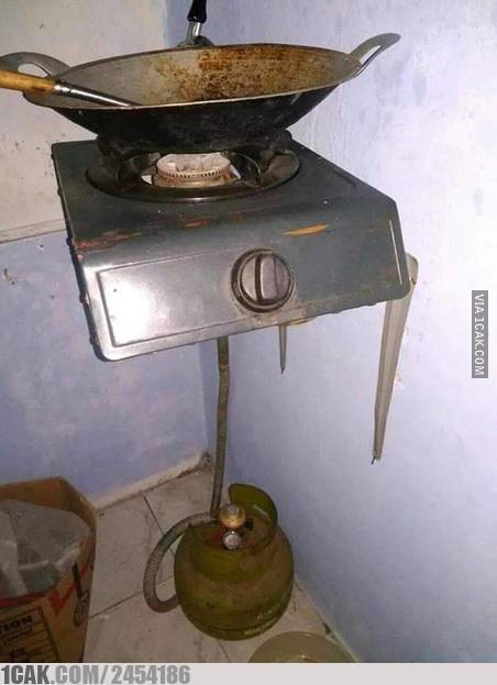 10 Potret akal-akalan anak kos memanfaatkan benda ini kreatif juga