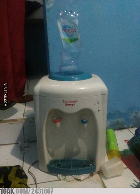 10 Potret akal-akalan anak kos memanfaatkan benda ini kreatif juga