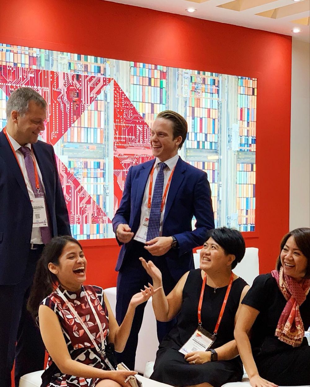 Lama tak ada kabar, ini 10 potret terbaru Juwita adik Acha Septriasa