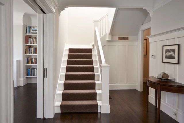 15 Dekorasi tangga ini bikin rumah makin kece dan cozy