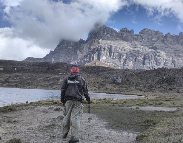 10 Danau terindah di Indonesia, ada yang dihuni ikan hiu
