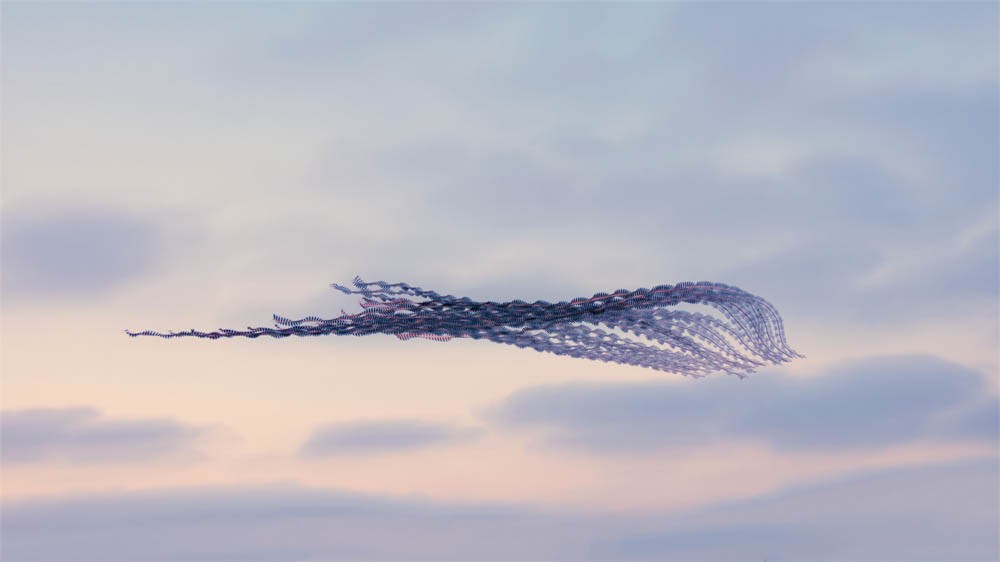 15 Foto formasi burung terbang ini bikin melongo, artsy banget