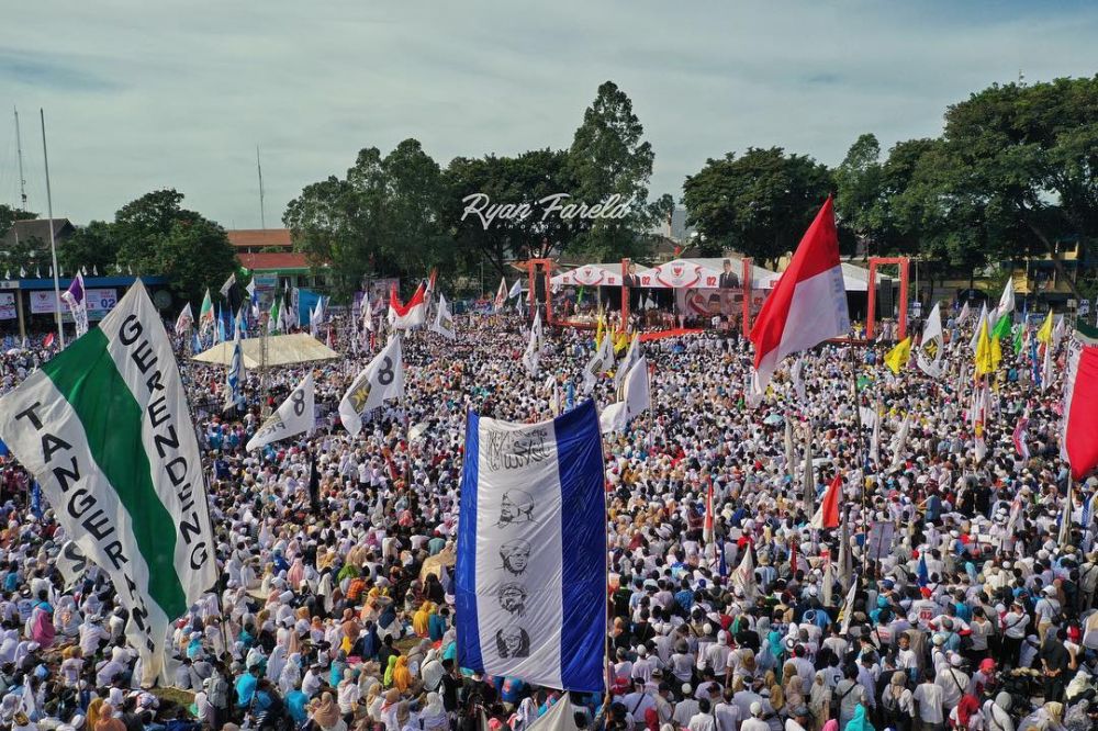10 Potret udara keriuhan kampanye akbar Prabowo-Sandi di Tangerang