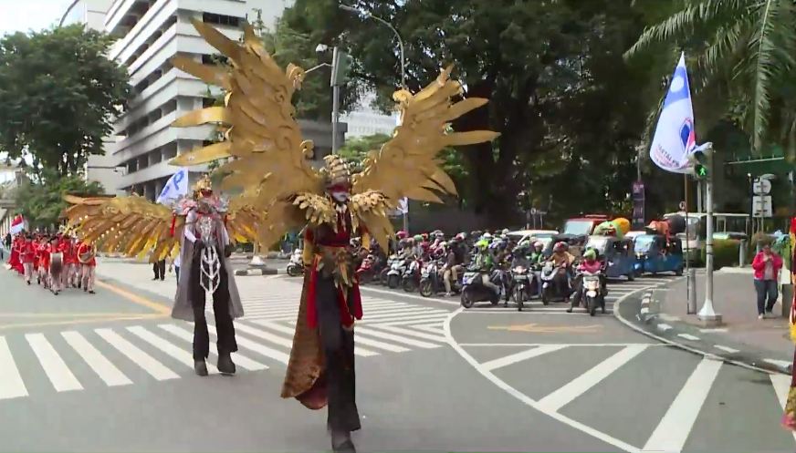 13 Potret Konser Putih Bersatu Bareng Jokowi, penuh keriuhan