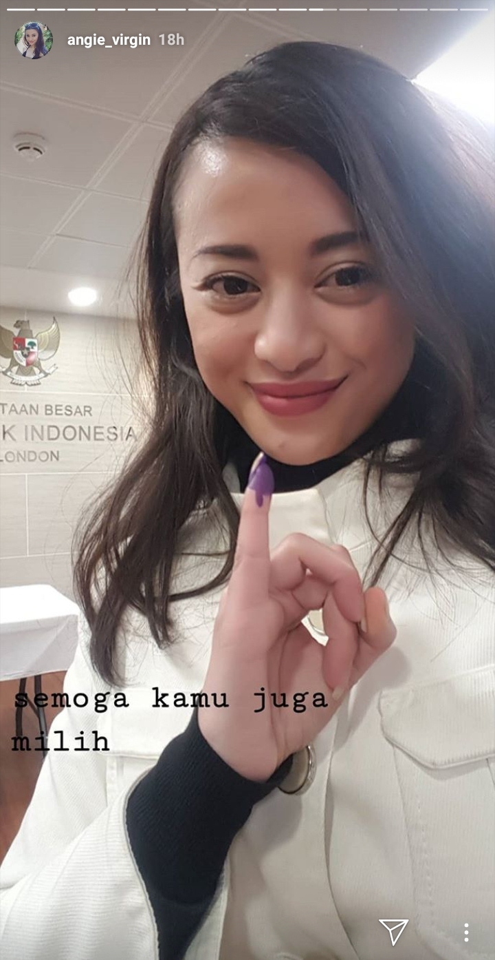 Tinggal di luar negeri, 10 seleb ini tetap gunakan hak pilihnya