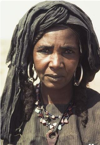 6 Tradisi penutup kepala wanita di dunia