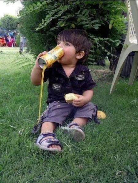 10 Potret orang kurang fokus ini bikin ngakak, jadi malu sendiri