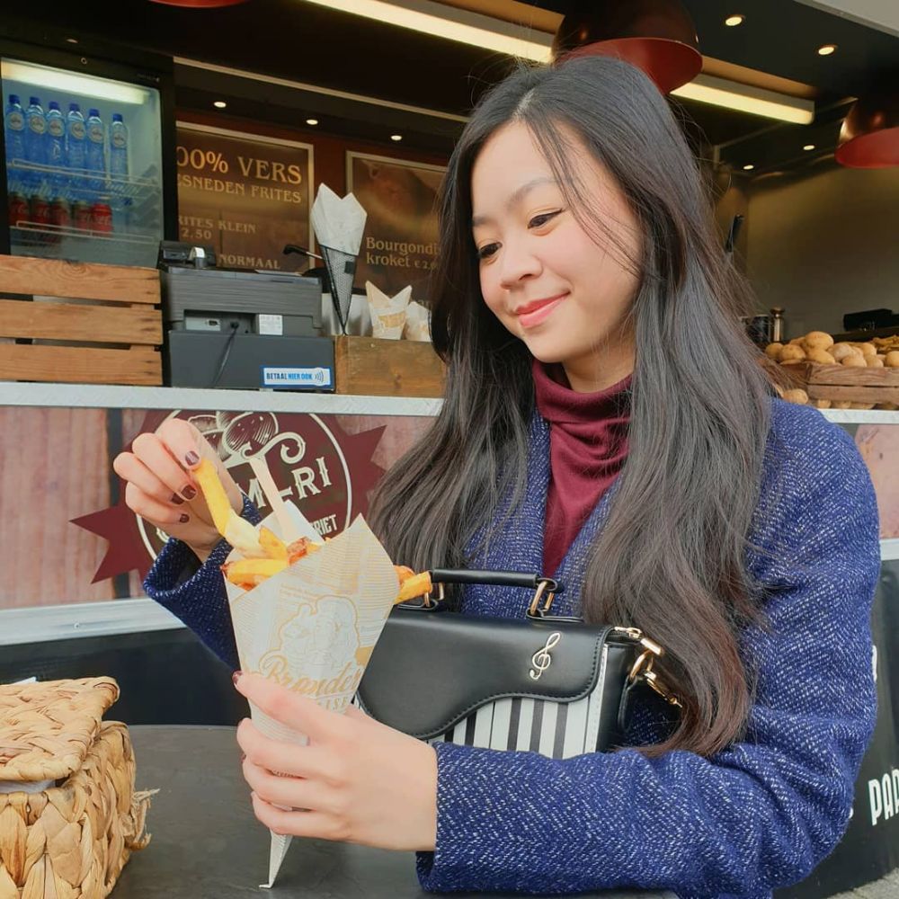 4 Pengalaman unik WNI nyoblos di luar negeri, perjuangan banget!