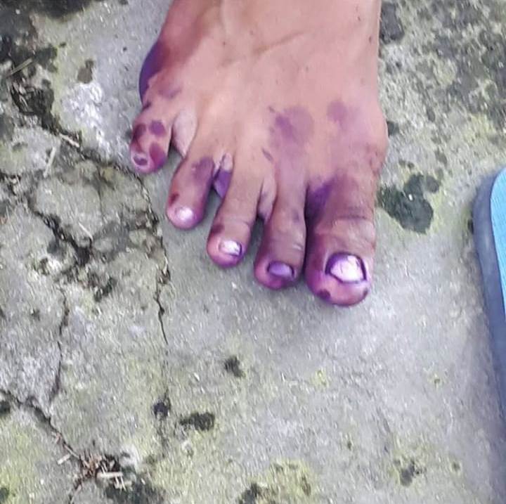 13 Kelakuan lucu pakai tinta pemilu ini bikin ketawa mules