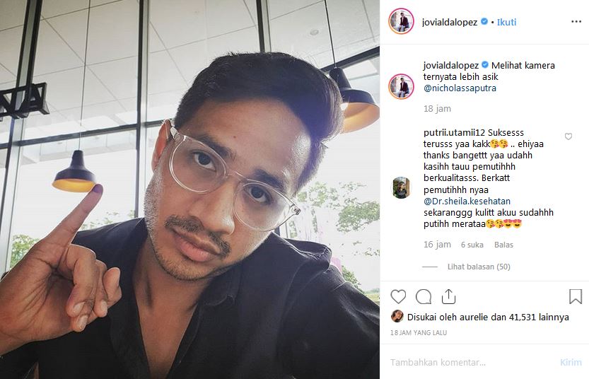 Aksi 6 seleb tanggapi viral selfie Nicholas Saputra ini kocak
